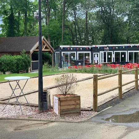 Le Jardin D'eden Campsite